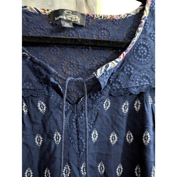 Suzanne Betro Navy Sleeveless Tunic Top Plus Size 2X XX Crochet Lace Shirt Boho - Picture 4 of 10